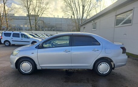 Toyota Yaris III рестайлинг, 2007 год, 579 000 рублей, 8 фотография