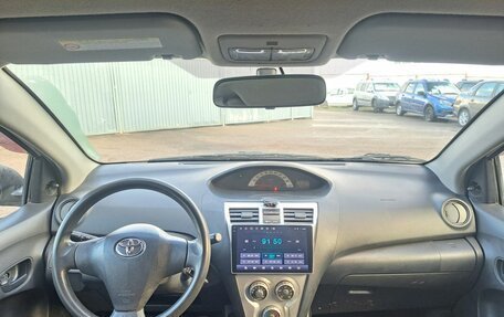 Toyota Yaris III рестайлинг, 2007 год, 579 000 рублей, 14 фотография