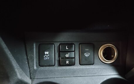 Toyota RAV4, 2011 год, 1 255 000 рублей, 15 фотография