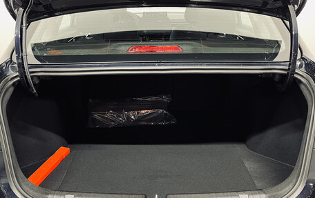 Geely Emgrand, 2024 год, 1 950 000 рублей, 20 фотография