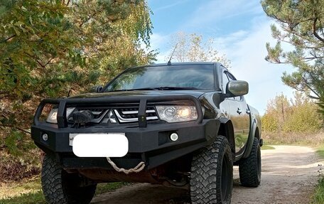 Mitsubishi L200 IV рестайлинг, 2013 год, 1 319 000 рублей, 1 фотография