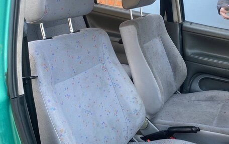 Volkswagen Polo III рестайлинг, 1995 год, 215 000 рублей, 5 фотография