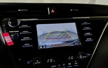 Toyota Camry, 2018 год, 2 649 000 рублей, 22 фотография