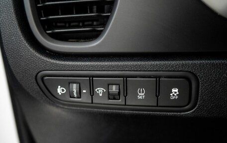 KIA Rio IV, 2021 год, 1 750 000 рублей, 14 фотография