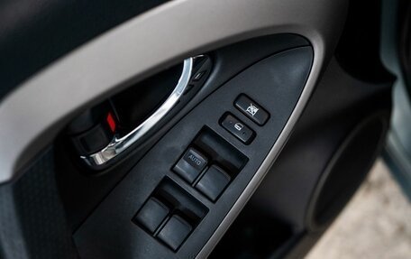 Toyota RAV4, 2006 год, 1 300 000 рублей, 16 фотография