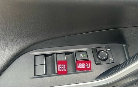 Toyota RAV4, 2021 год, 3 379 000 рублей, 14 фотография