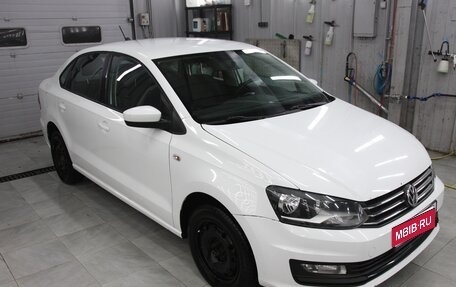 Volkswagen Polo VI (EU Market), 2018 год, 950 000 рублей, 1 фотография