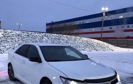 Toyota Camry, 2016 год, 1 550 000 рублей, 2 фотография