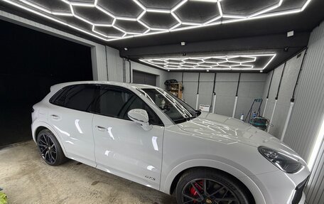 Porsche Cayenne III, 2022 год, 14 000 000 рублей, 3 фотография