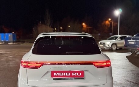 Porsche Cayenne III, 2022 год, 14 000 000 рублей, 6 фотография