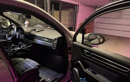 Porsche Cayenne III, 2022 год, 14 000 000 рублей, 11 фотография