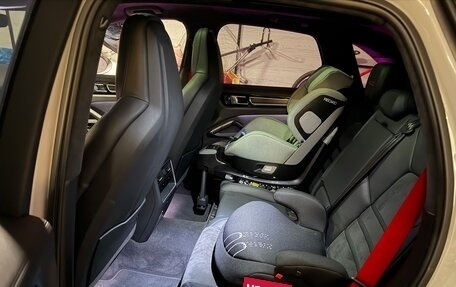 Porsche Cayenne III, 2022 год, 14 000 000 рублей, 9 фотография