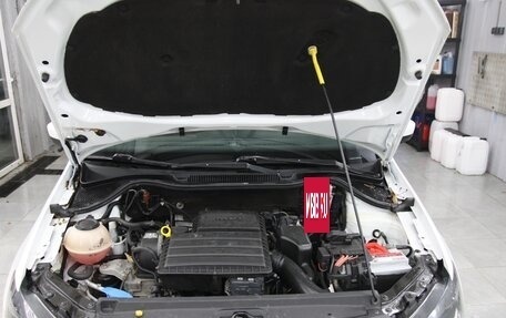 Volkswagen Polo VI (EU Market), 2018 год, 950 000 рублей, 18 фотография