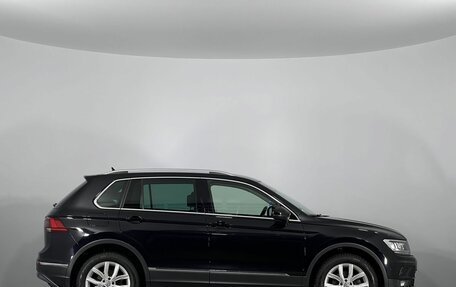 Volkswagen Tiguan II, 2019 год, 3 200 000 рублей, 4 фотография