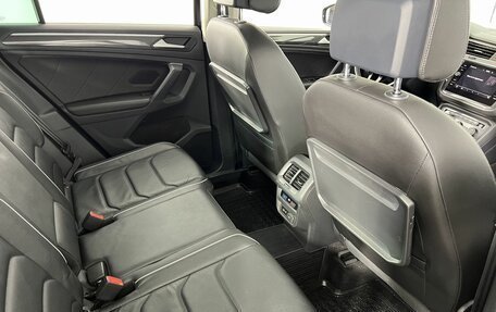 Volkswagen Tiguan II, 2019 год, 3 200 000 рублей, 12 фотография