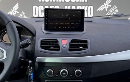 Renault Megane III, 2011 год, 699 000 рублей, 20 фотография