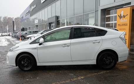 Toyota Prius, 2012 год, 1 245 000 рублей, 9 фотография