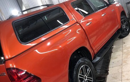 Toyota Hilux VIII, 2019 год, 2 870 000 рублей, 3 фотография