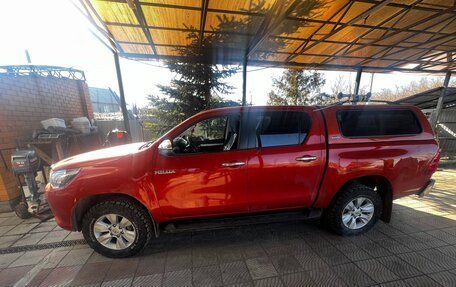 Toyota Hilux VIII, 2019 год, 2 870 000 рублей, 12 фотография