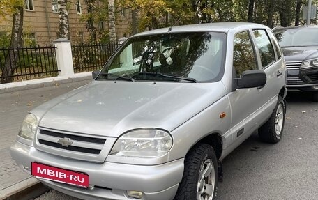 Chevrolet Niva I рестайлинг, 2008 год, 485 000 рублей, 2 фотография