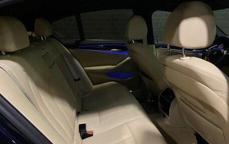 BMW 5 серия, 2017 год, 2 600 000 рублей, 13 фотография