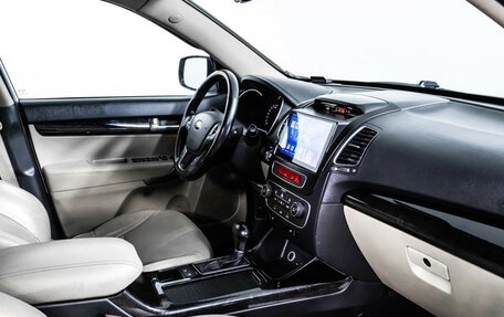 KIA Sorento II рестайлинг, 2012 год, 1 399 000 рублей, 22 фотография