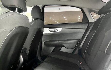 KIA Cerato IV, 2021 год, 1 990 000 рублей, 16 фотография