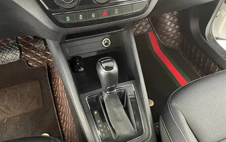 Skoda Kamiq I, 2022 год, 2 050 000 рублей, 13 фотография