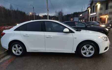 Chevrolet Cruze II, 2012 год, 575 000 рублей, 4 фотография
