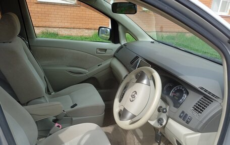 Toyota ISis I, 2007 год, 1 150 000 рублей, 5 фотография