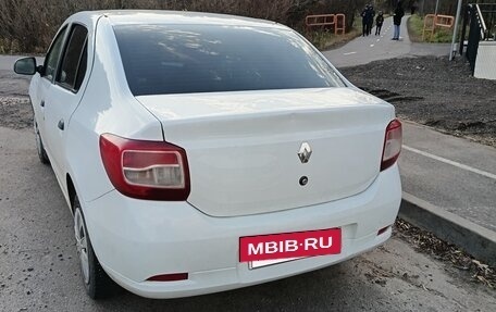 Renault Logan II, 2017 год, 380 000 рублей, 3 фотография