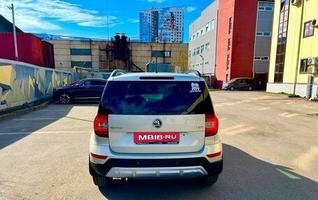 Skoda Yeti I рестайлинг, 2014 год, 900 000 рублей, 4 фотография