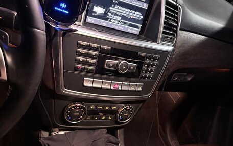 Mercedes-Benz M-Класс, 2012 год, 2 120 000 рублей, 10 фотография