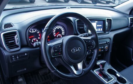 KIA Sportage IV рестайлинг, 2017 год, 1 999 000 рублей, 6 фотография