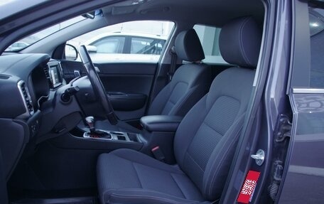 KIA Sportage IV рестайлинг, 2017 год, 1 999 000 рублей, 7 фотография