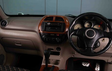 Toyota RAV4, 2001 год, 760 000 рублей, 5 фотография