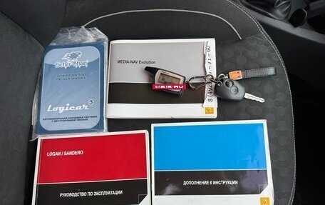 Renault Logan II, 2015 год, 745 000 рублей, 11 фотография