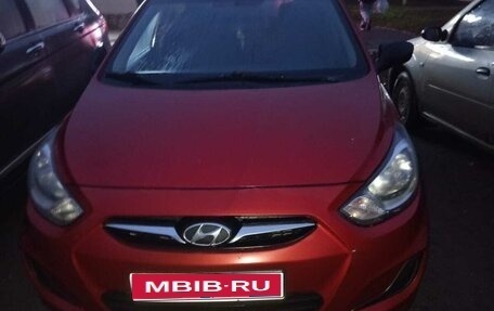 Hyundai Solaris II рестайлинг, 2011 год, 635 000 рублей, 1 фотография