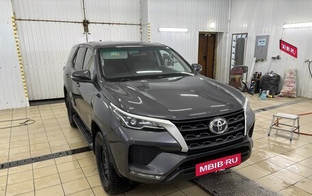 Toyota Fortuner II, 2021 год, 3 800 000 рублей, 1 фотография