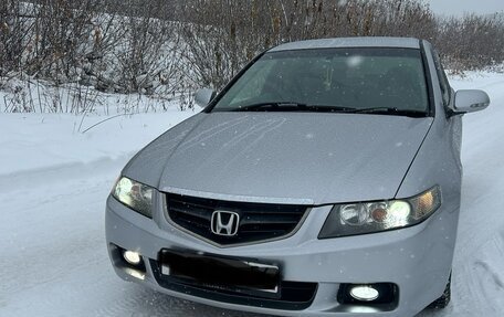 Honda Accord VII рестайлинг, 2005 год, 850 000 рублей, 1 фотография
