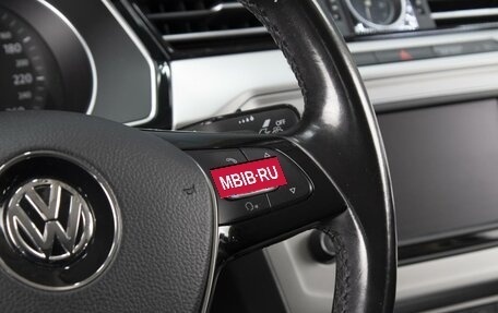 Volkswagen Passat B8 рестайлинг, 2015 год, 1 700 000 рублей, 13 фотография