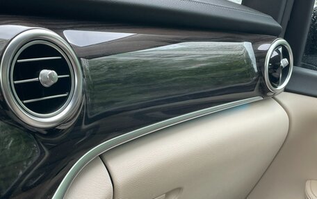 Mercedes-Benz V-Класс, 2019 год, 5 950 000 рублей, 7 фотография