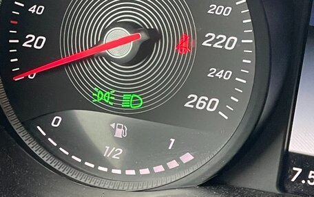 Mercedes-Benz V-Класс, 2019 год, 5 950 000 рублей, 8 фотография