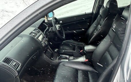 Honda Accord VII рестайлинг, 2005 год, 850 000 рублей, 17 фотография