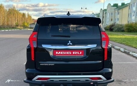 Mitsubishi Montero Sport, 2022 год, 4 350 000 рублей, 4 фотография