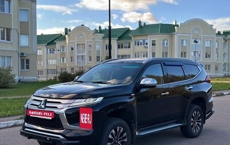 Mitsubishi Montero Sport, 2022 год, 4 350 000 рублей, 3 фотография