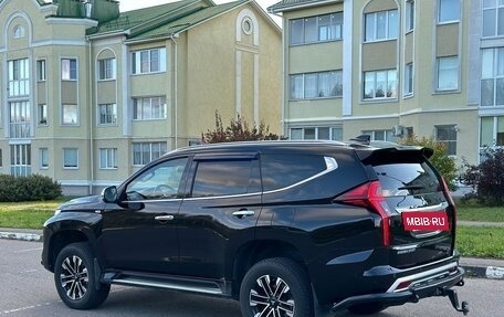 Mitsubishi Montero Sport, 2022 год, 4 350 000 рублей, 2 фотография