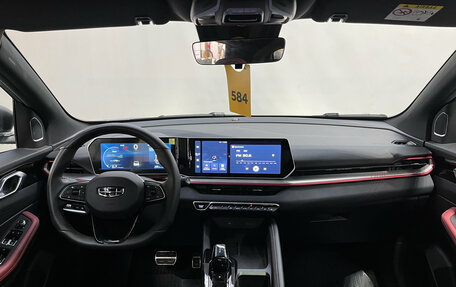 Geely Coolray I, 2024 год, 2 450 000 рублей, 8 фотография