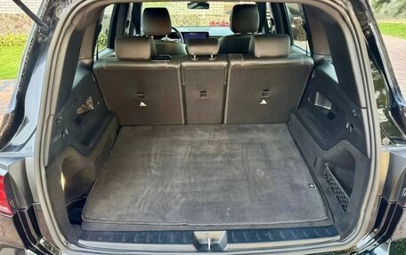 Mercedes-Benz GLB, 2022 год, 2 300 000 рублей, 11 фотография