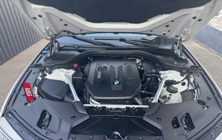 BMW 5 серия, 2019 год, 5 444 444 рублей, 13 фотография